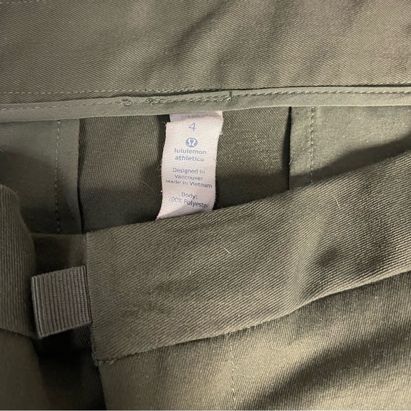 EUC Olive Green Lululemon Pants Size 5 - Picture 4 of 5